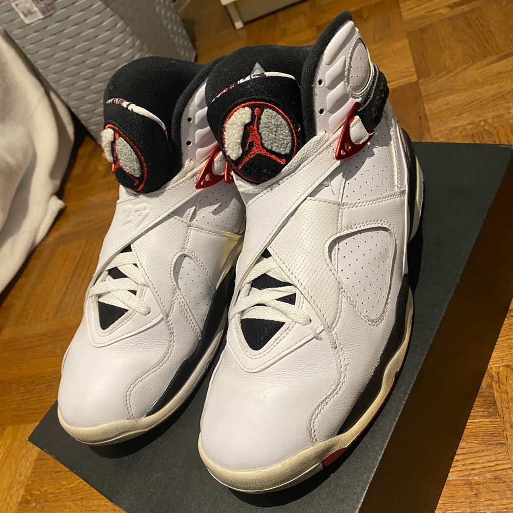 Jordan 8 - Picture 4 of 6